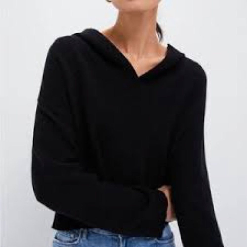 NWT Pomander Place Black Zarah Hoodie Sweater